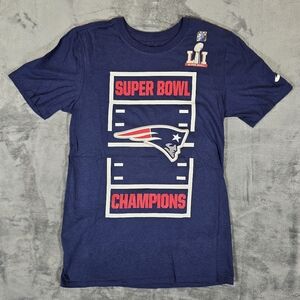 Nike Super Bowl Champions New England Patriots T Shirt Size Small Athletic Cut